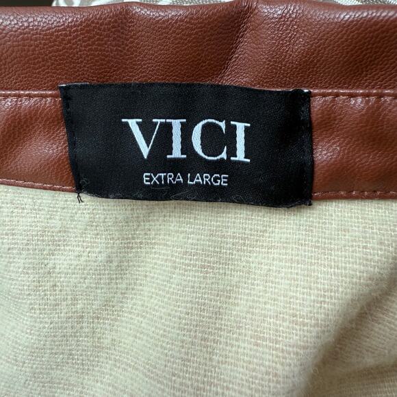 Vici Brown Button Down Shirt - Picture 5 of 7